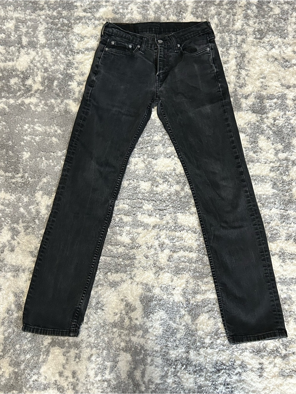 Levi's 514 Black Skinny Jeans - Slim Fit 29x32
